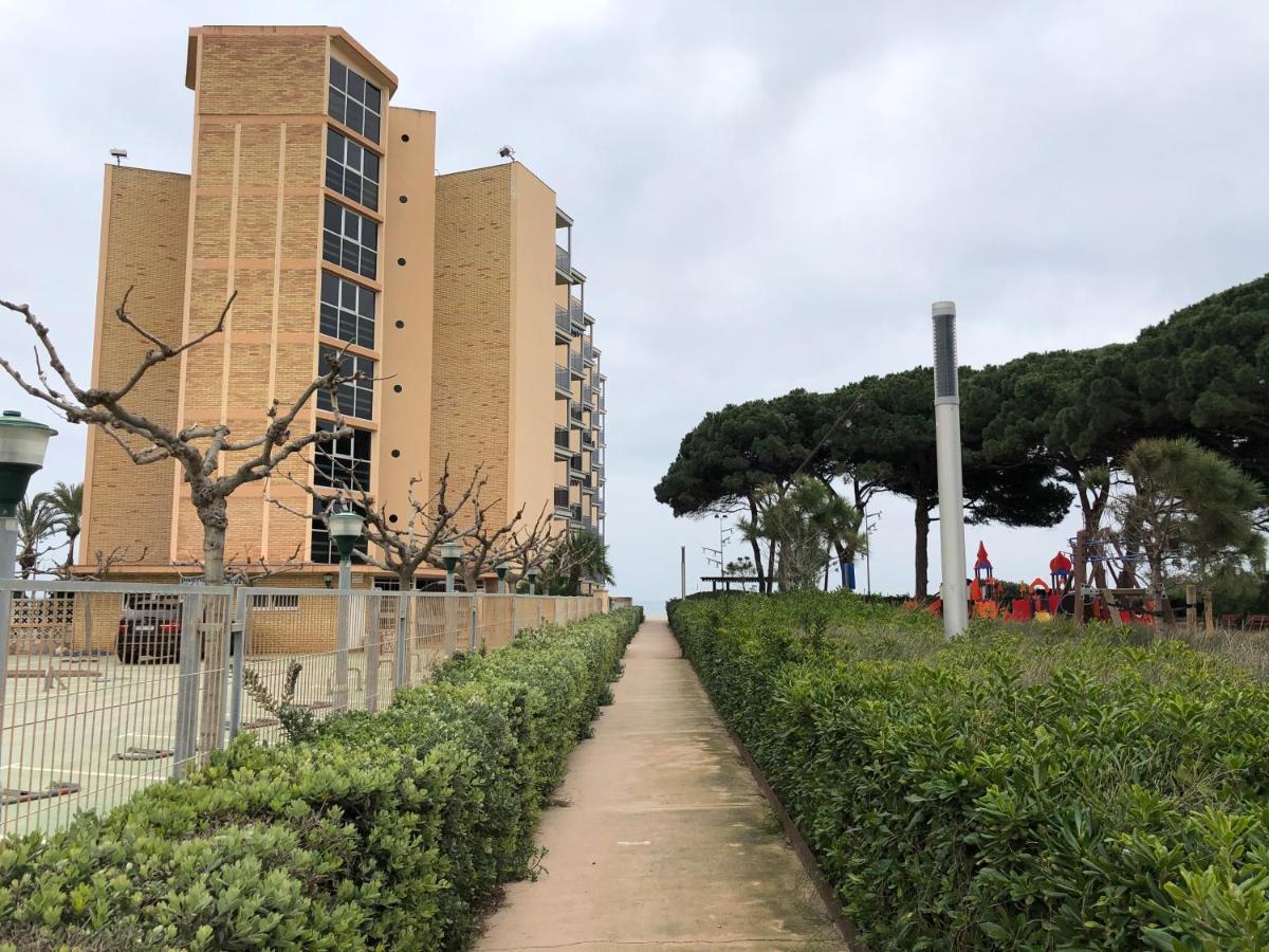 Pineda Beach 1A Linea De Mar & Parking La Pineda Ngoại thất bức ảnh